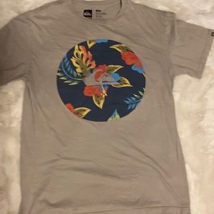 Quiksilver Men’s short sleeve tee shirt Size L